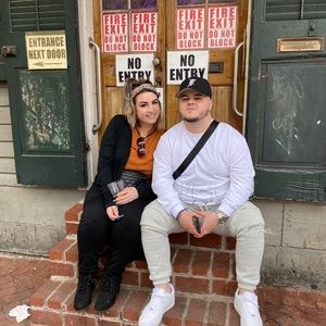 Meet your Posher, Abby